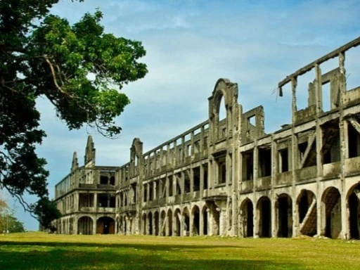image for article 13 Historic Sites in the Philippines to Visit (2023)