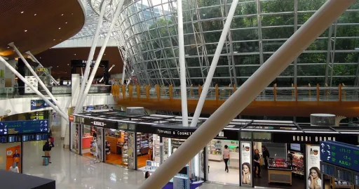 Image for article Kuala Lumpur International Airport Surpasses Changi as World’s Fourth Most Instagrammable Airport