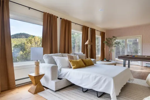 Image for article 8 Family Friendly Airbnbs in Santa Fe, New Mexico – Curated 2024