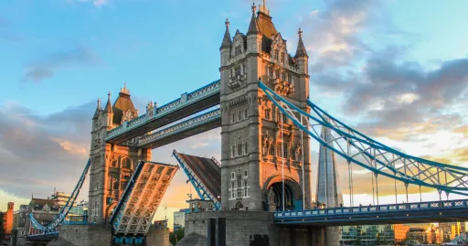 Image for article UK to Implement Electronic Travel Authorisation for Singaporeans from 2025