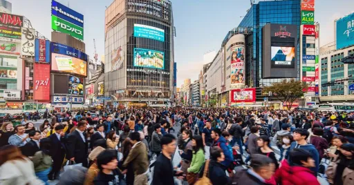 Image for article Japan’s Overtourism: Is It a Double-Edged Sword?