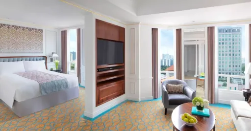 Image for article Rainy Day Bonus: InterContinental Singapore Offers a Free Overnight Voucher If It Rains on Your Vacation