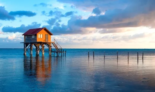 Image for article The Best Countries for Introverts Who Love to Travel