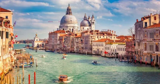 Image for article Venice Entry Fee: Here’s Everything You Need to Know