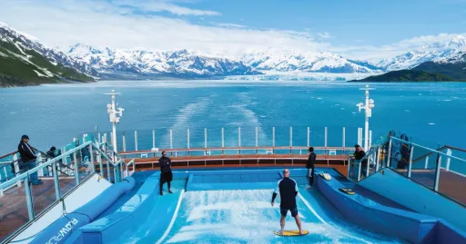 Image for article 7 Reasons That Will Make You Wanna Go on a Fly Cruise This Instant!