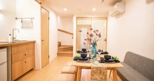 Image for article 10 Airbnbs in Osaka Near Universal Studios Japan