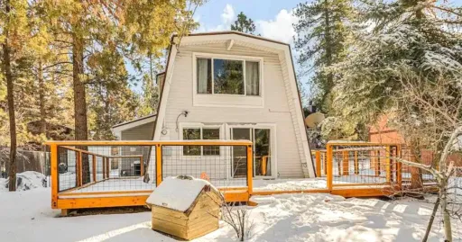 Image for article 12 Best Airbnbs in Big Bear Lake, California