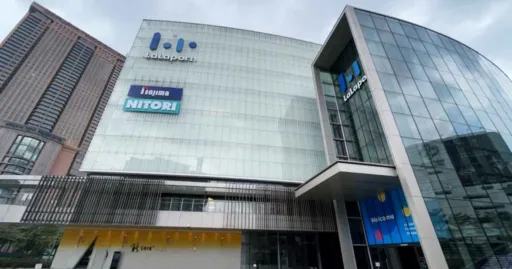 Image for article Lalaport Bukit Bintang Guide: 20 Things to See, Do, & Eat