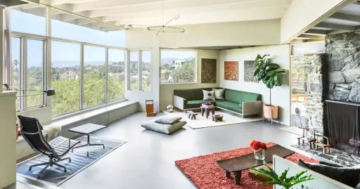 Image for article 20 Stunning Airbnbs in Los Angeles That You’ll Want to Live In