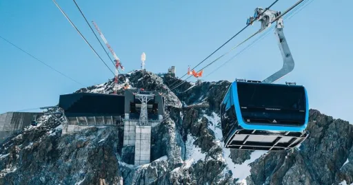 Image for article Switzerland’s Newest Cable Car Crossing Lets You Travel to Italy in Under 2 Hours