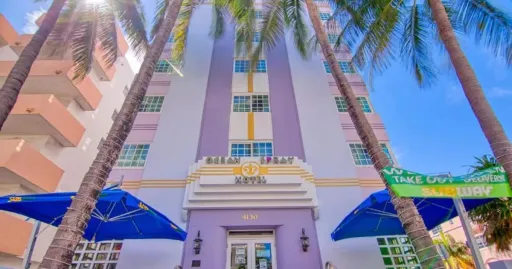 Image for article 14 Best Airbnbs in Miami, From Beachfront Flats to Pool Villas