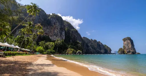 Image for article Thailand Will Start Charging Tourist Entry Fees by June 2023