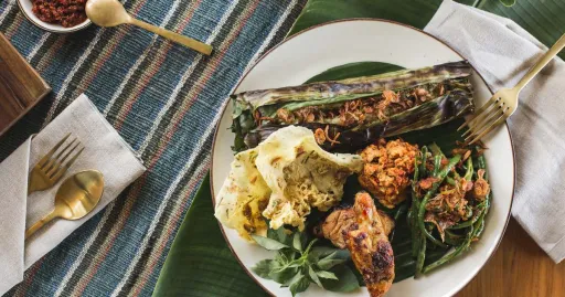 Image for article The True Breadth and Wealth of Indonesian Food