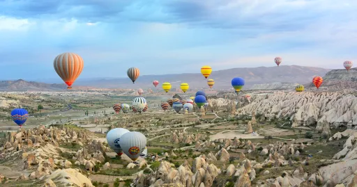 Image for article The Best eSIM to Get When Travelling to Turkey in 2023