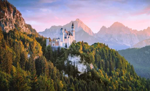 Image for article 10 Dazzling German Castles That Are Straight Out of a Storybook
