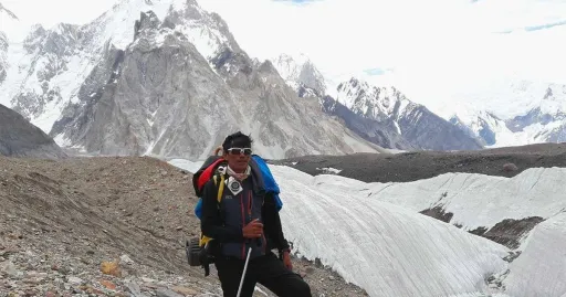 Image for article Nepali Mountaineer Sets Record for Climbing World’s 14 Tallest Mountains Twice