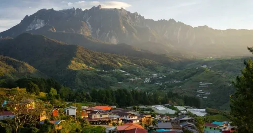 Image for article 10 Experiences in Sabah That Will Make You Fall in Love With The Land Below The Wind