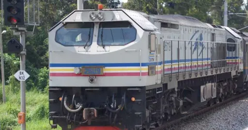 Image for article This Train From Singapore to Johor Bahru Takes Just 5 Minutes!