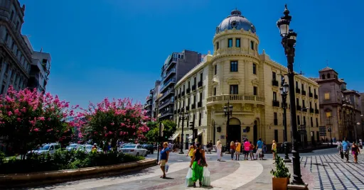 Image for article Spain Bans Public Spaces From Setting the Air-Con Below 27°C