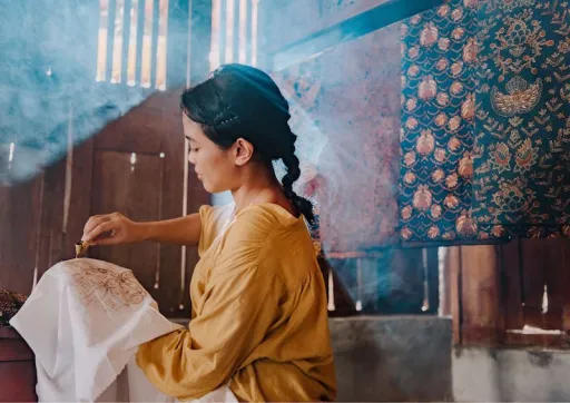 Image for article 12 Cool Designs These SEA Countries Have Done With Batik