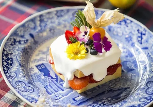 Image for article 12 Charming Floral Cafes in Bangkok You Need to Show Off on Your Instagram!