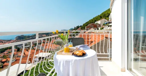 Image for article 15 Airbnb Homes & Vacation Rentals in Croatia for a Relaxing Mediterranean Holiday