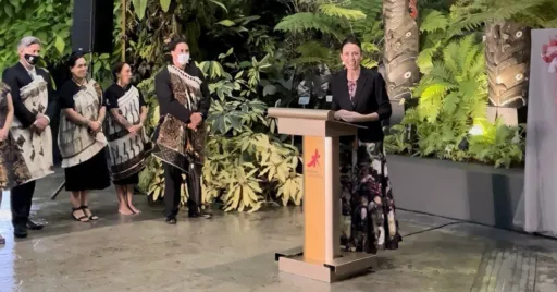 Image for article New Zealand PM Jacinda Ardern Unveils New Maori Carving in Singapore