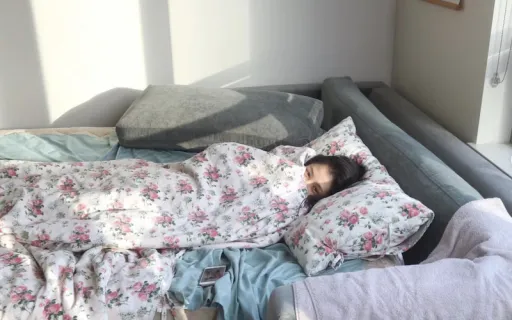 Image for article 8 Fun Facts About Han So-Hee Every K-Drama Fan Must Know!