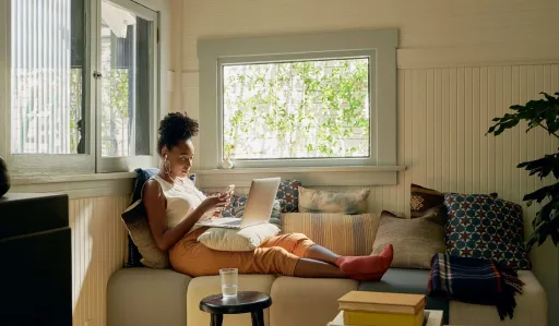 Image for article Digital Nomads, Check Your Airbnb’s WiFi Speed Before Booking It