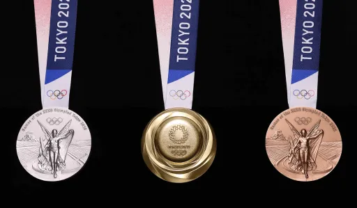 Image for article The Phones and Electronics That Make Up the Olympics 2020 Medals