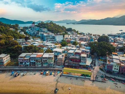 Image for article A Guide to Discovering Hong Kong’s Beautiful Peng Chau Island
