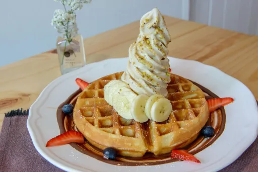 Image for article 9 Late-Night Dessert Places in Singapore to Satisfy Your Sweet Tooth