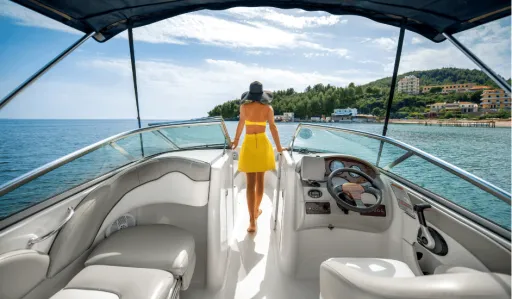 Image for article Love Airbnb? Book These Similar Services But for Boats and Yachts