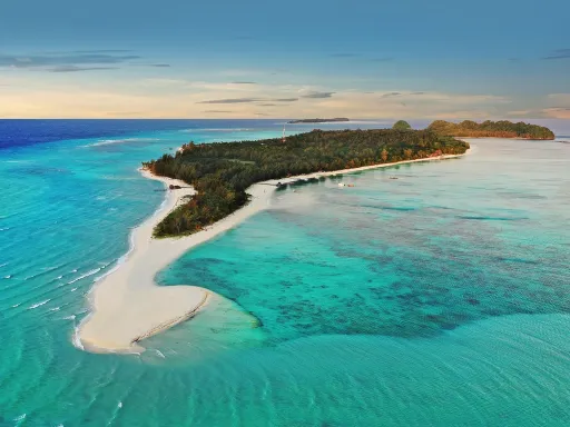 Image for article 6 Offbeat Places to Visit in Sabah to Bring Your Travelling Experience Up A Notch