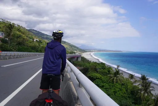 Image for article This Traveller Shares Her Cycling Journey Along Taiwan’s Coastal Highways
