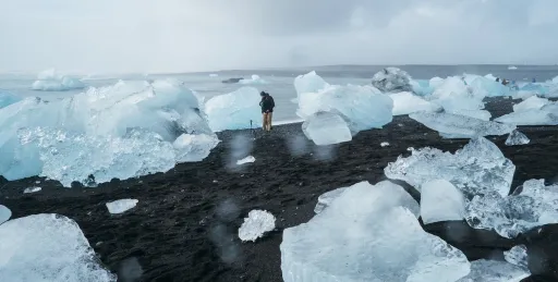Image for article 18 Otherworldly Attractions to Visit in Iceland