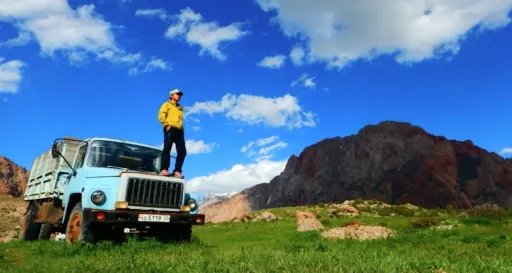 Image for article This Traveller From Malaysia Visited 85 Countries, 7 Continents, and 5 Oceans!