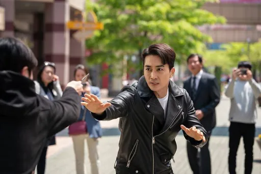 Image for article 15 Easy Korean Words & Phrases K-Drama Fans Should Know [PART TWO]!