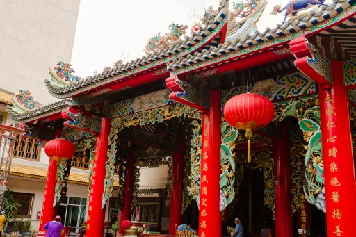 Image for article Bangkok’s Chinatown Market: What to See and Buy from Yaowarat!