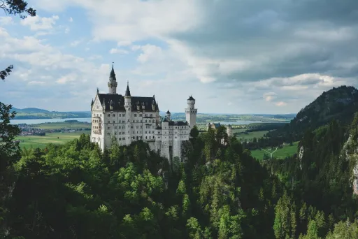 Image for article How to Get to Neuschwanstein Castle From Munich: A Comprehensive Guide