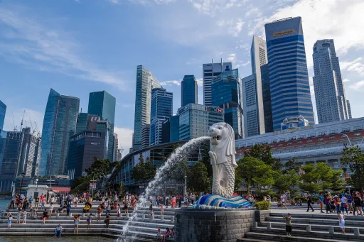 Image for article Tourists Be Warned: 13 Things You Just Can’t Do in Singapore