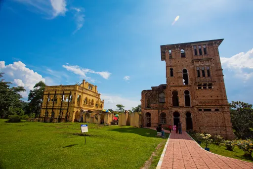 Image for article Haunted Spots in Malaysia That’ll Will Give You The Creeps