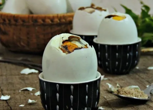 Image for article A Vietnamese’s Guide to Duck Embryos