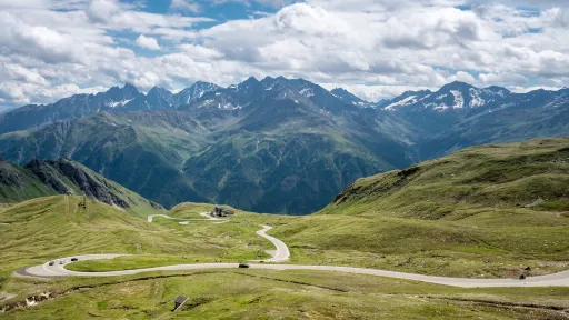 Image for article 10 Best Destinations Around The World For Epic Road Trips – Get Your License Ready!