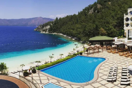 Image for article Top 10 Female-Friendly Holiday Ideas