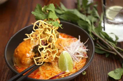 Image for article Khao Soi: The Northern Thai Dish You Have to Taste