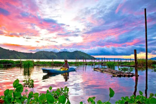 Image for article Things to Do in Samosir Island, Indonesia: A 5D4N Itinerary For Nature Lovers