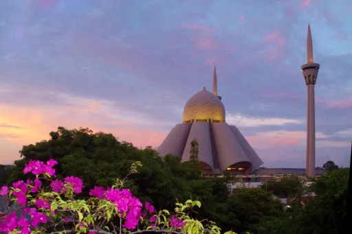 Image for article 13 Family Friendly Things To Do In Labuan Island, Sabah