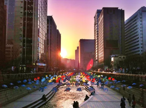 Image for article 5 Things To Do in Dongdaemun Besides Shopping