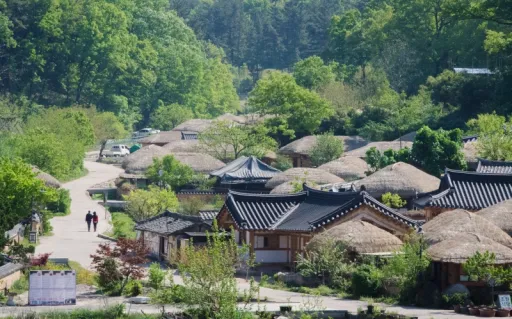 Image for article 20 Things to Do in Gyeongju, Korea’s Ancient Capital
